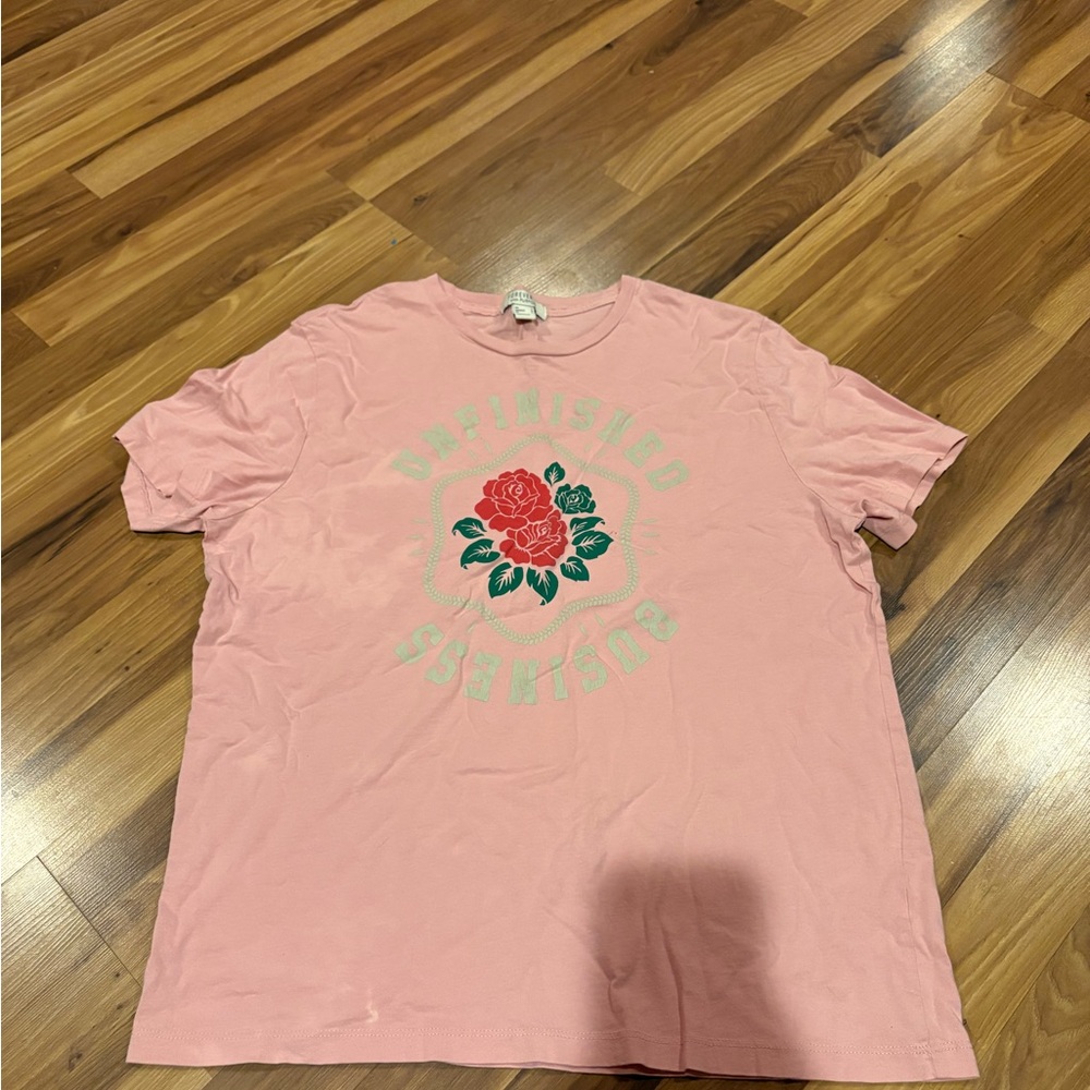 Forever 21 Pink Graphic T-Shirt with Rose Design